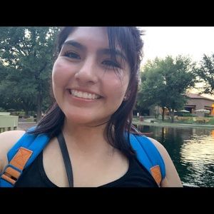 Meet your Posher, Siobhan